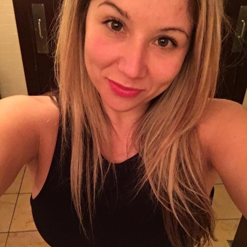 Meet your Posher, Nicole